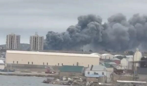 Anbarda baş verən güclü yanğın məhdudlaşdırılıb 